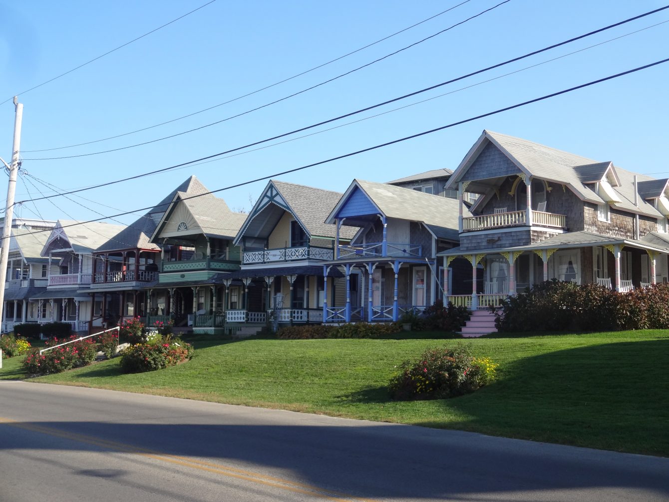 Where To Find The Gingerbread Houses On Martha S Vineyard The   OB Houses 1340x1005 