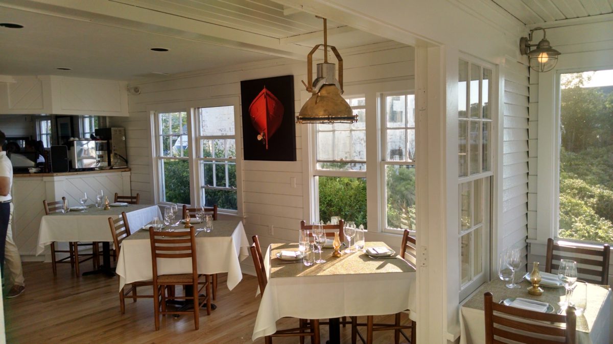 Best Places To Eat On Martha's Vineyard The Nobnocket Boutique Inn
